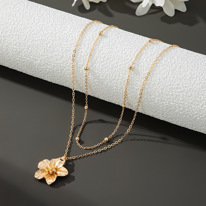 Women's Two-Layer Stacked Pleated Flower Pendant Necklace